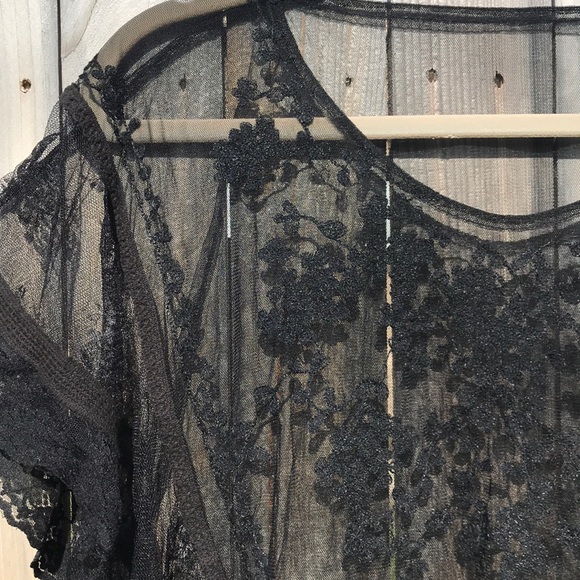 Urban Outfitters Tops - Flowy lace boho top by kimchi blue